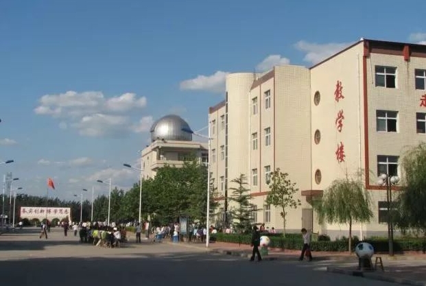 石家莊市礦區(qū)中學(xué)地址，乘車路線