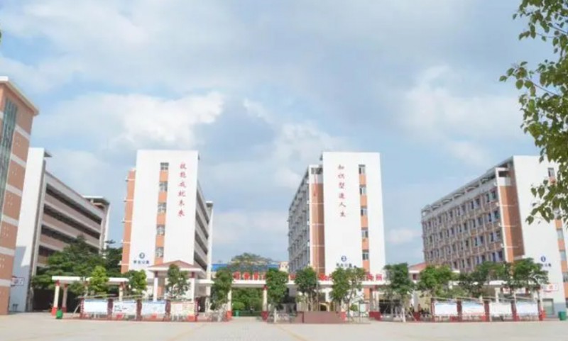 2024惠州市仲愷技工學(xué)校招生計(jì)劃 招生人數(shù)是多少(附要求、條件、對(duì)象)