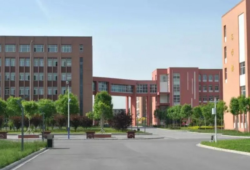 2024河北無極中學(xué)多少錢(學(xué)費(fèi)明細(xì))