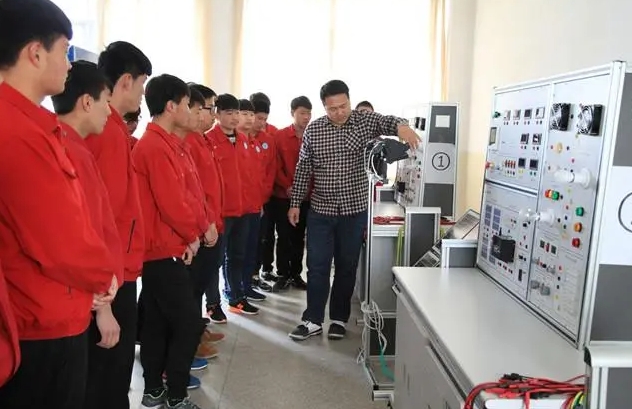 湖南2024年鐵路學(xué)校有什么專業(yè)