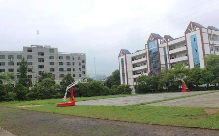 湖南2024年有幾個鐵路學校