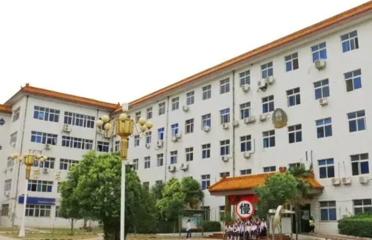 石家莊勵(lì)天高級(jí)中學(xué)招生簡(jiǎn)章2024年