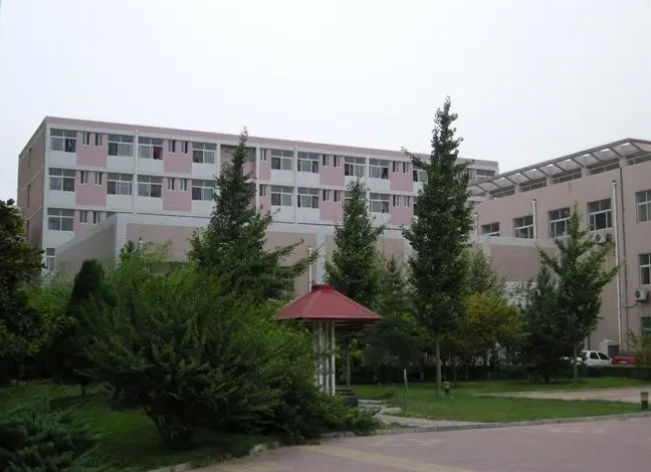 藁城區(qū)新冀明中學(xué)怎么樣、好不好