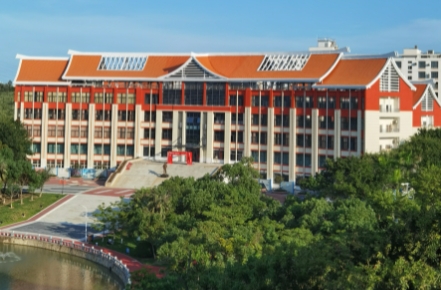 廈門海洋職業(yè)技術(shù)學(xué)院藝術(shù)類學(xué)費(fèi)（2024）