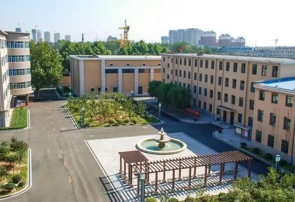 唐山市第十二高級(jí)中學(xué)怎么樣、好不好