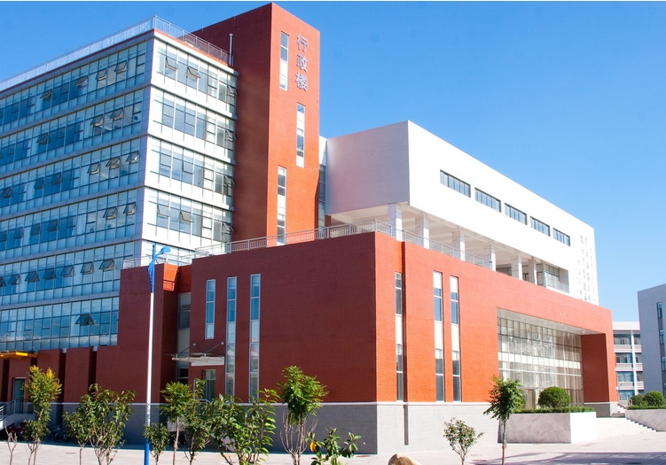 2024燕山大學(xué)附屬中學(xué)招生計(jì)劃 招生人數(shù)是多少(附要求、條件、對(duì)象)