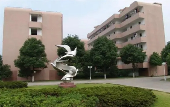 昌黎縣匯文二中地址，乘車路線