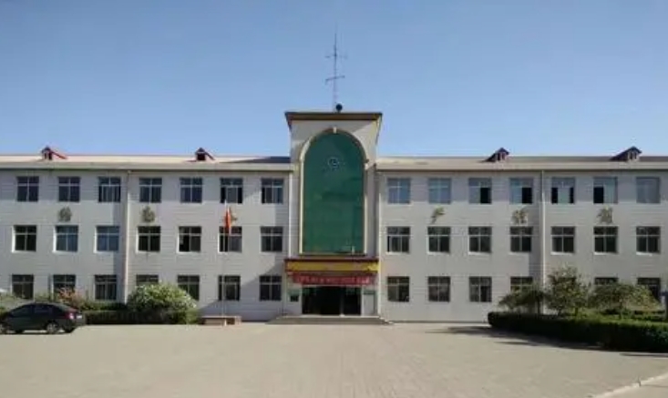 昌黎縣第六中學地址，乘車路線