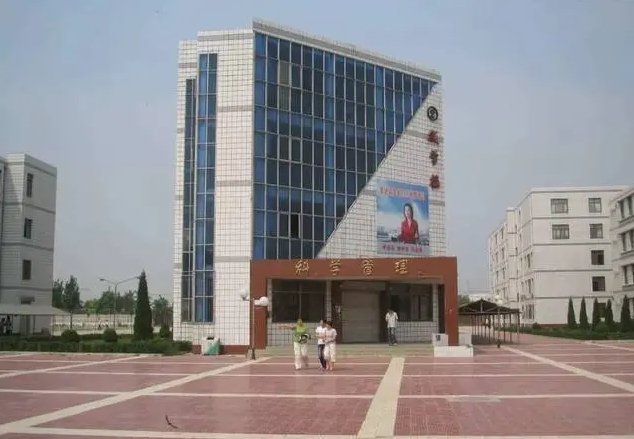 青龍滿族自治縣第一中學(xué)怎么樣、好不好