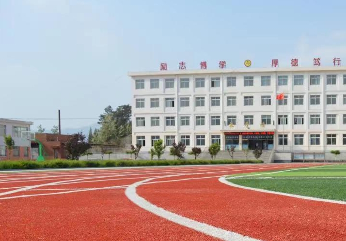 青龍滿族自治縣滿族中學(xué)招生簡(jiǎn)章2024年