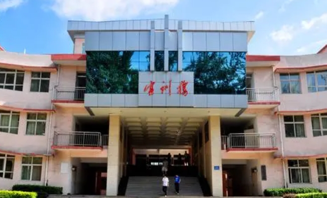 山西旅游職業(yè)學院藝術(shù)類學費（2024）
