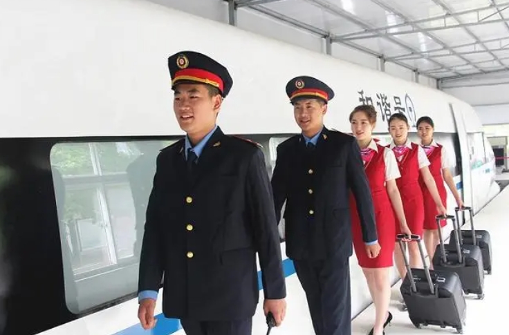廣西2024年女生讀鐵路學(xué)校有前途嗎