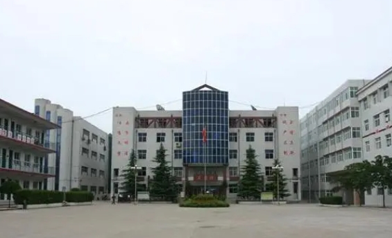 武安市第六中學(xué)地址，乘車路線