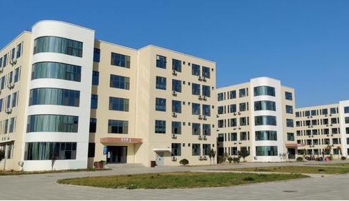 三龍育華中學(xué)怎么樣、好不好