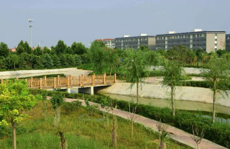 河南2024年鐵路學(xué)校報名時間