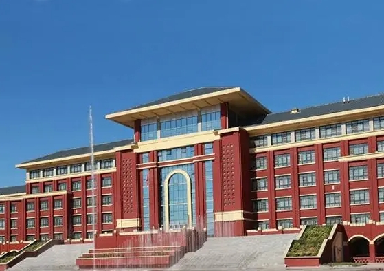 邯鄲市七色光開陽中學(xué)怎么樣、好不好