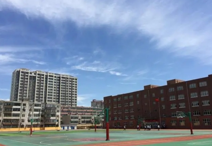 邢臺市第八中學(xué)地址，乘車路線