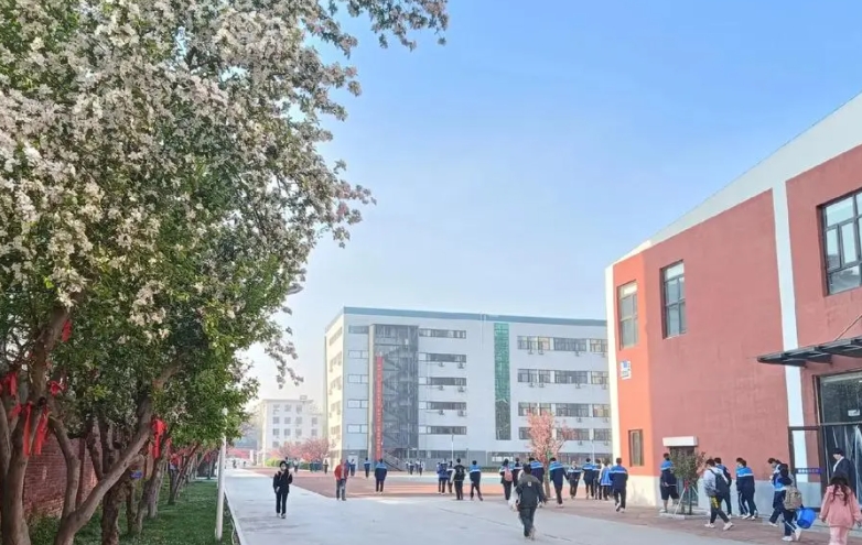保定市同濟(jì)中學(xué)招生簡章2025年