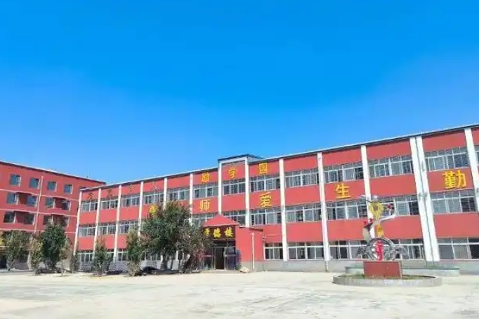 涿州靖雅學校地址，乘車路線