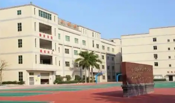 東莞宏達(dá)職業(yè)技術(shù)學(xué)校2025年學(xué)費(fèi)、收費(fèi)多少
