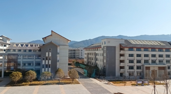 麗江市技工學(xué)校2025年招生簡章