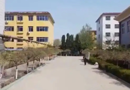 蠡縣南莊中學(xué)地址，乘車路線
