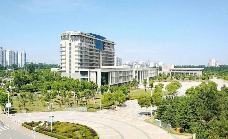 安徽2025年初中生報什么鐵路學校好