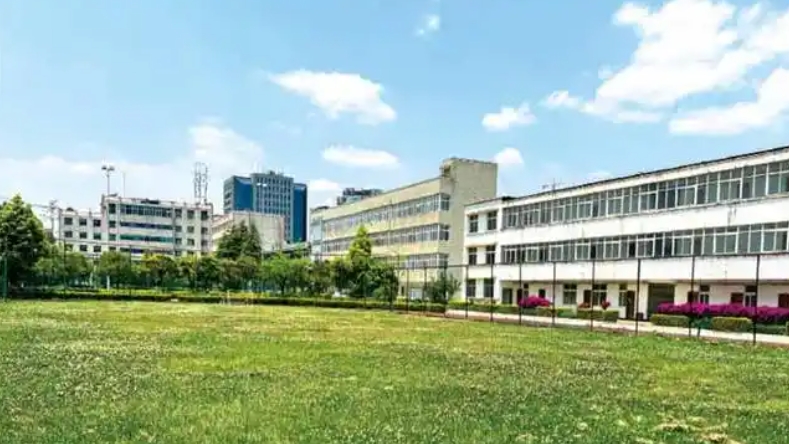 云南2025年哪個(gè)鐵路學(xué)校就業(yè)比較好