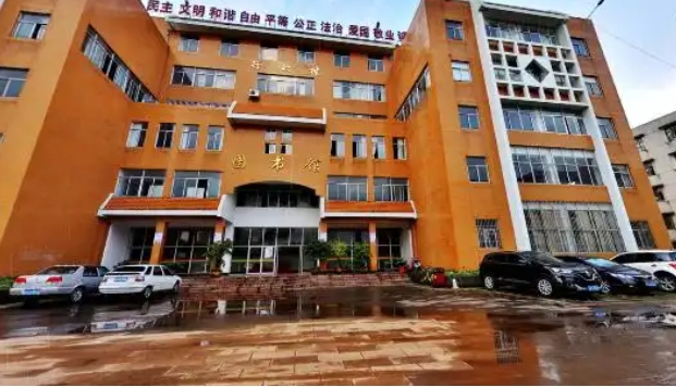 云南2025年哪些大專學校有鐵路學校