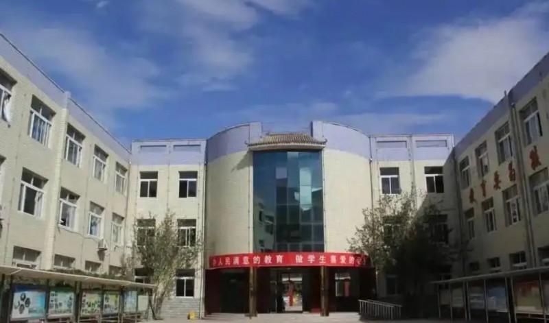 高碑店市第三中學(xué)怎么樣、好不好