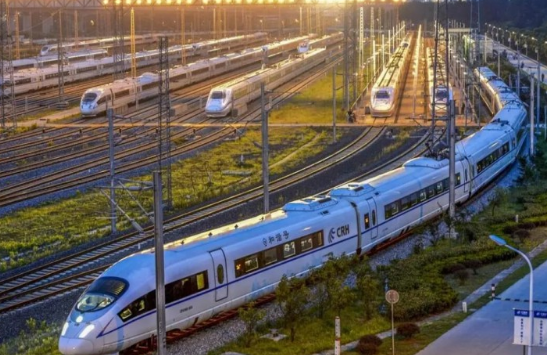 重慶2025年鐵路學校和職高哪個好