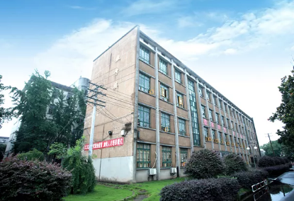 湖南2025年初中生可以去的鐵路學校