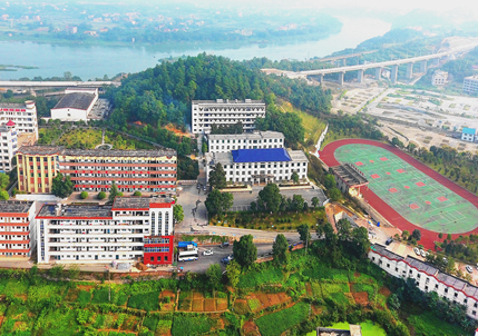 湖南2025年男生讀什么鐵路學(xué)校好