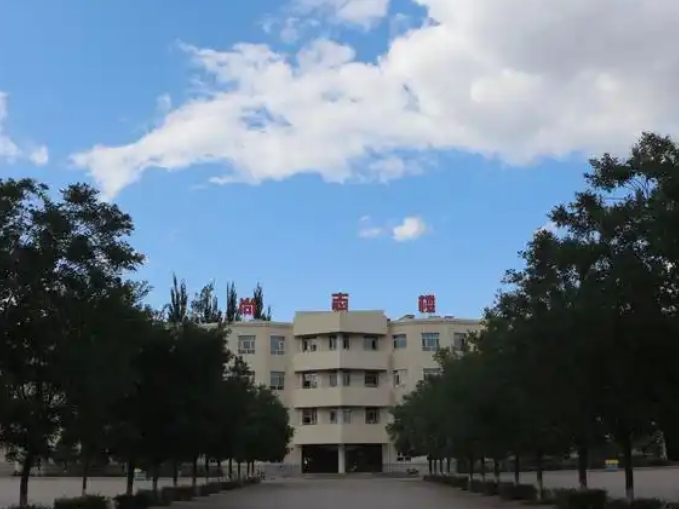 2025張家口市實驗中學多少錢(學費明細)