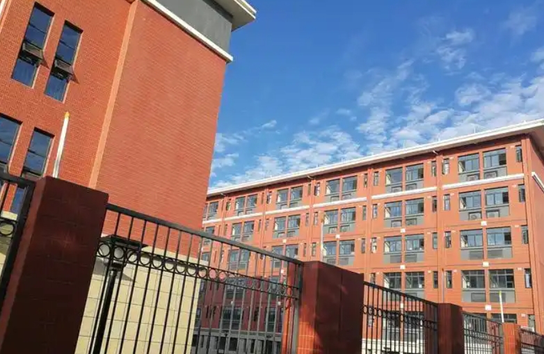 永安中學(xué)地址，乘車路線