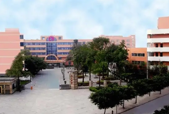 2025溫江中學(xué)招生計(jì)劃 招生人數(shù)是多少(附要求、條件、對(duì)象)