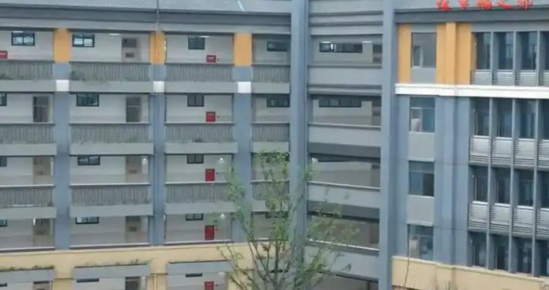 郫都一中地址，乘車路線