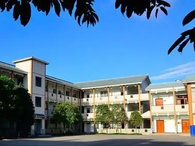 城廂中學(xué)地址，乘車路線