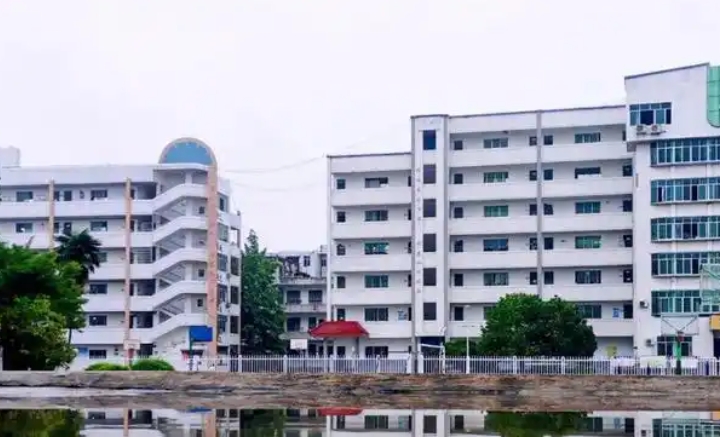 石橋中學(xué)怎么樣、好不好
