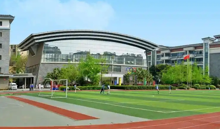 四川省成都市西北中學(xué)怎么樣、好不好