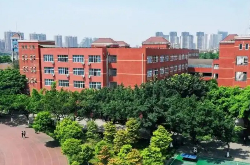 成都市實(shí)驗(yàn)三原外語學(xué)校地址，乘車路線